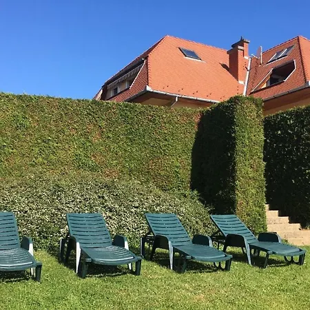 In Mit Eigenem Balkon Heviz